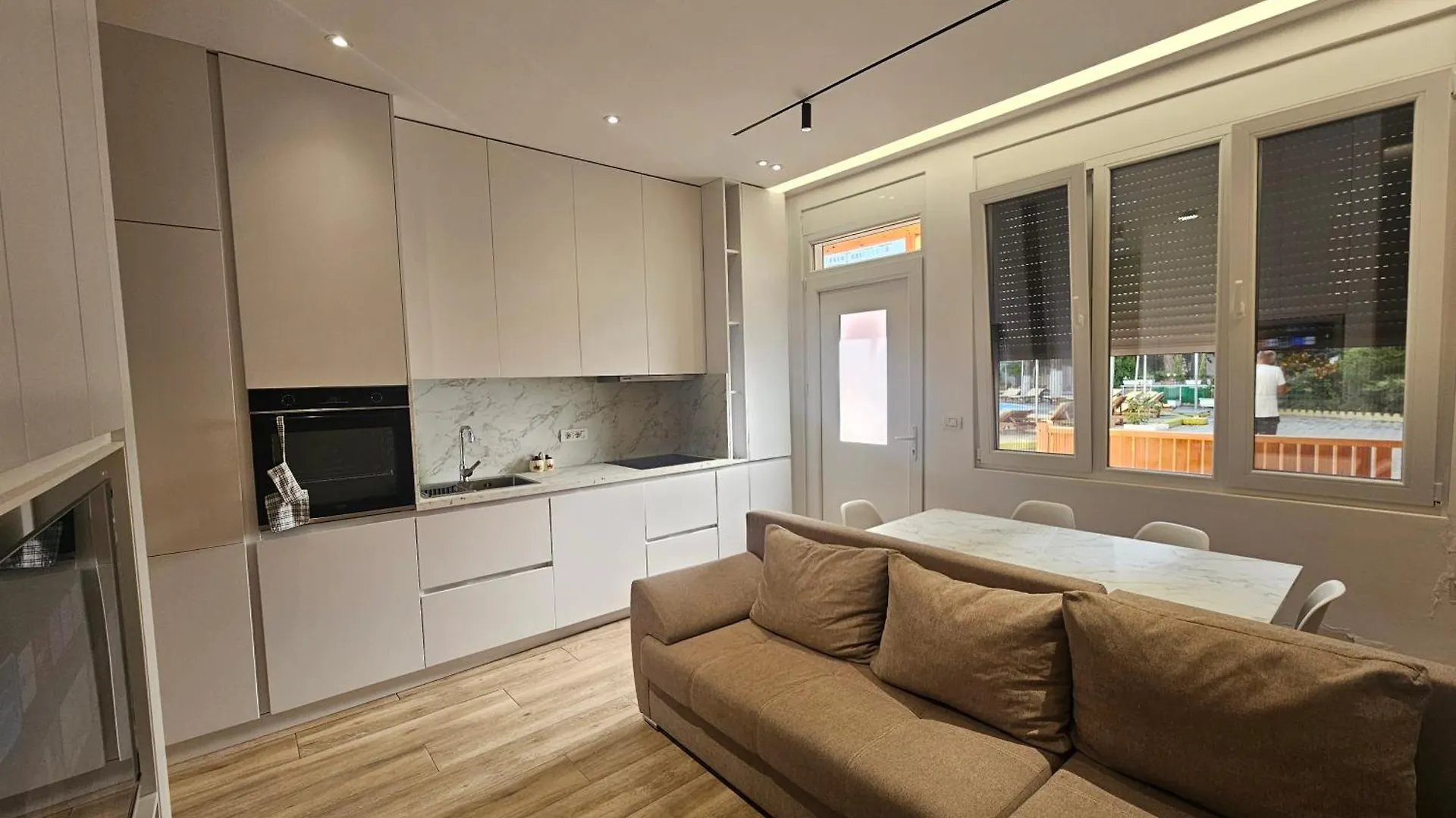 Geri'S Beach Apartments Golem  0*, Golem (Tirana) Albania